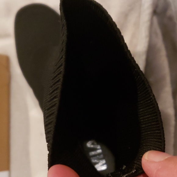 New MIA black stretch heels booties, size 9.5 - Picture 6 of 6